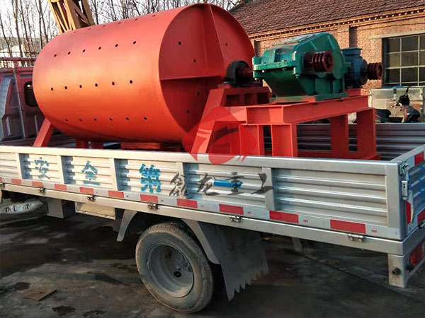 1580797806713719.jpg 小型間歇磨發貨 (1).jpg